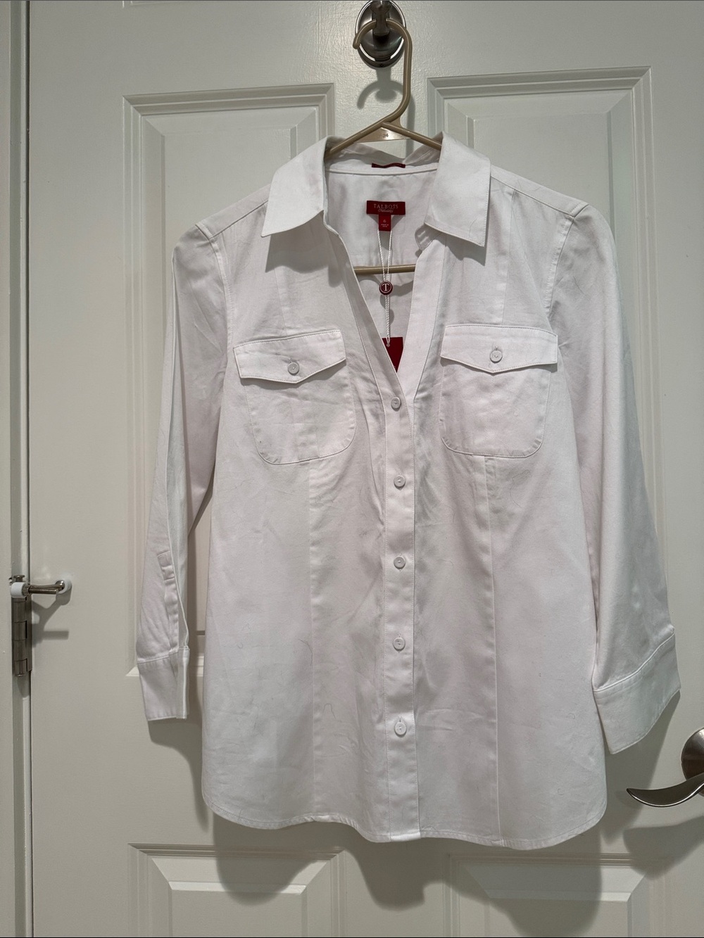 Talbots White Button-Down Shirt with Chest Pockets Size6 NWT